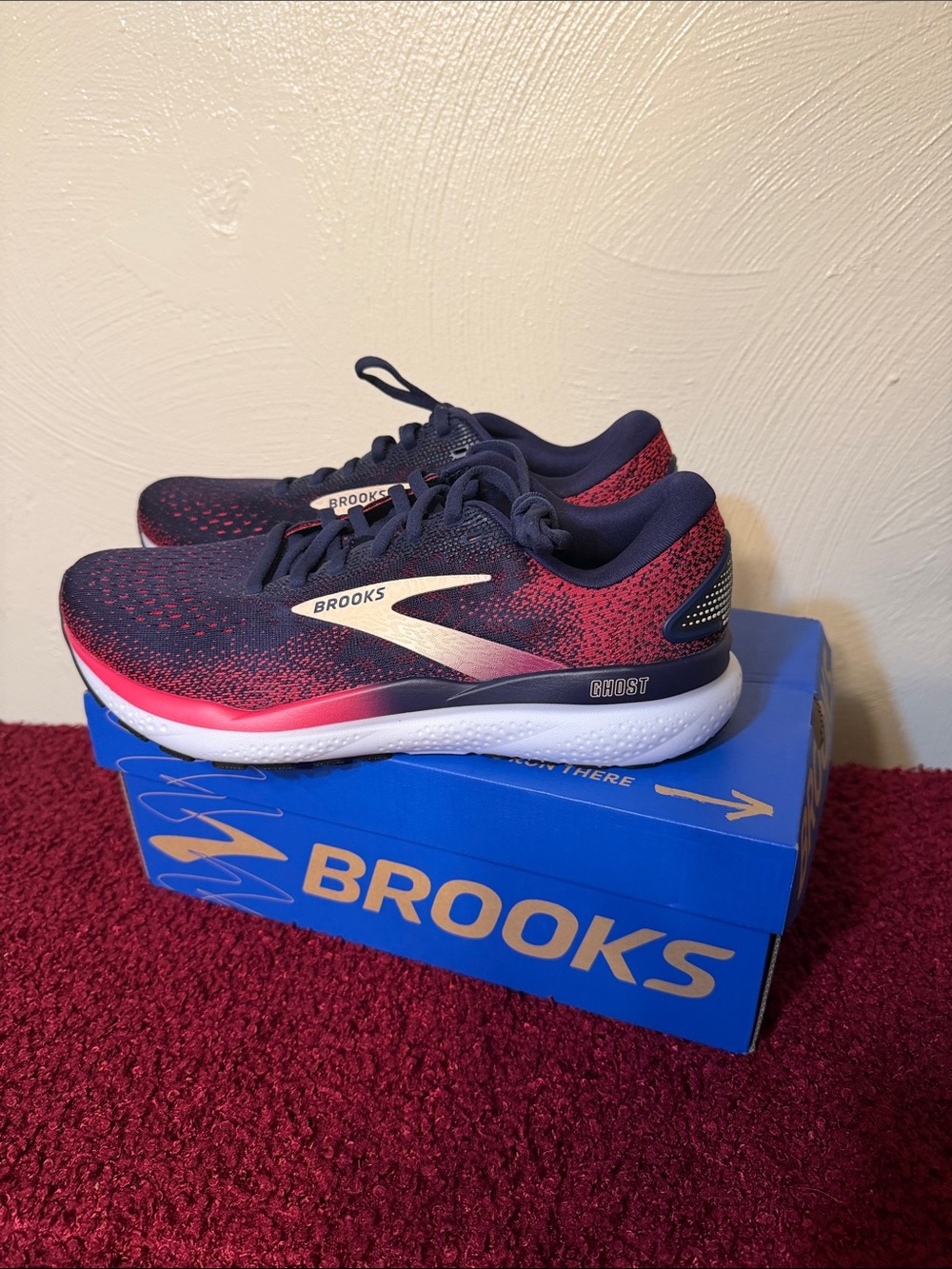 Brooks Ghost 16 Womens Size 9.5 Narrow Blue Pink White Walking Running Shoes NEW